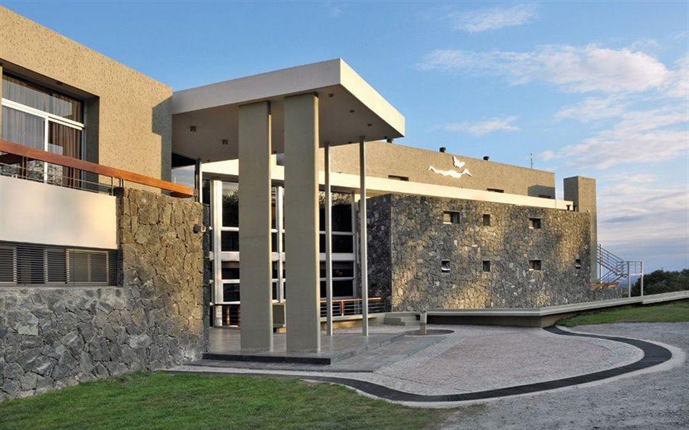Tres Pircas Hotel & Spa Huerta Grande Exterior foto