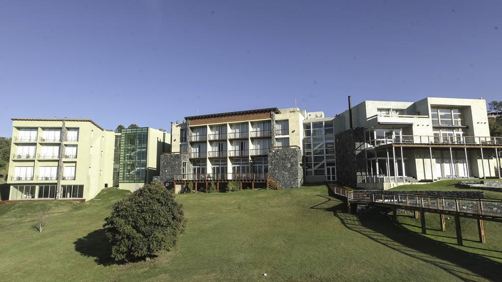 Tres Pircas Hotel & Spa Huerta Grande Exterior foto
