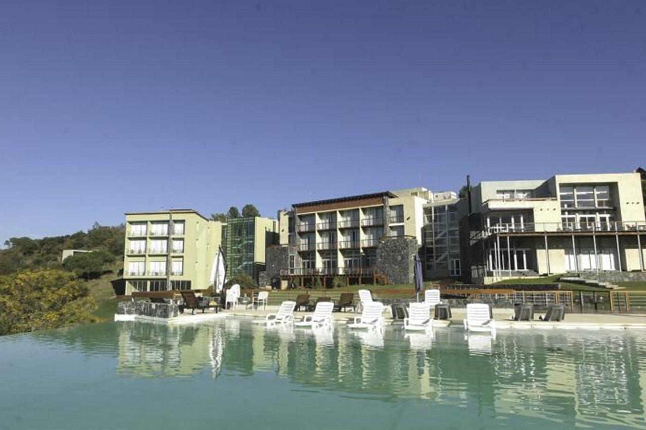Tres Pircas Hotel & Spa Huerta Grande Exterior foto