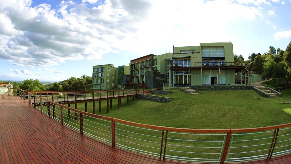 Tres Pircas Hotel & Spa Huerta Grande Exterior foto