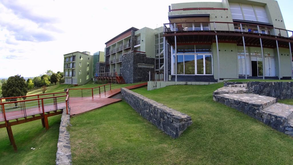 Tres Pircas Hotel & Spa Huerta Grande Exterior foto