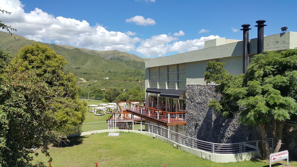 Tres Pircas Hotel & Spa Huerta Grande Exterior foto