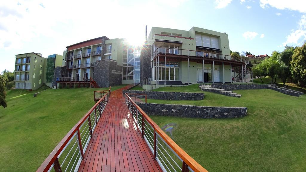 Tres Pircas Hotel & Spa Huerta Grande Exterior foto